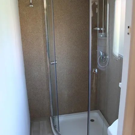 Szonja Apartman Camping *